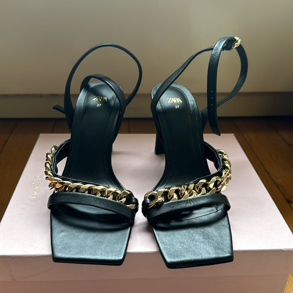 ZARA Black leather/Gold Chain Heels